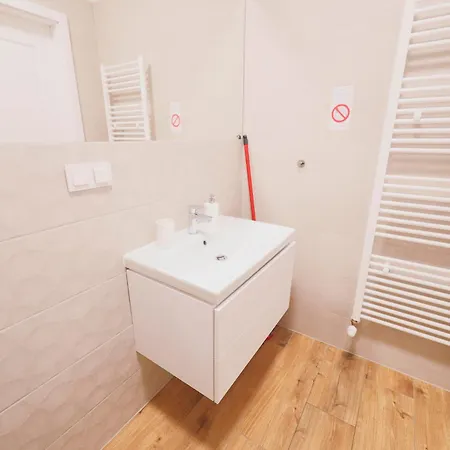Ms Pro Kolo Brzegu Appartement
